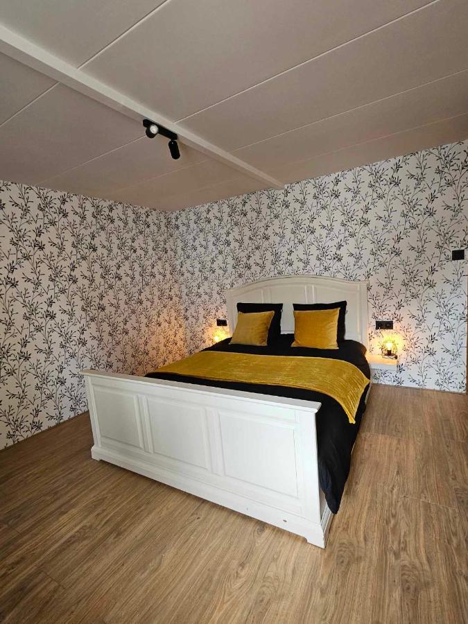 Ferme La Joye Bed and Breakfast Houffalize Exteriör bild