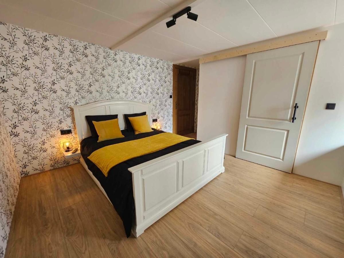 Ferme La Joye Bed and Breakfast Houffalize Exteriör bild