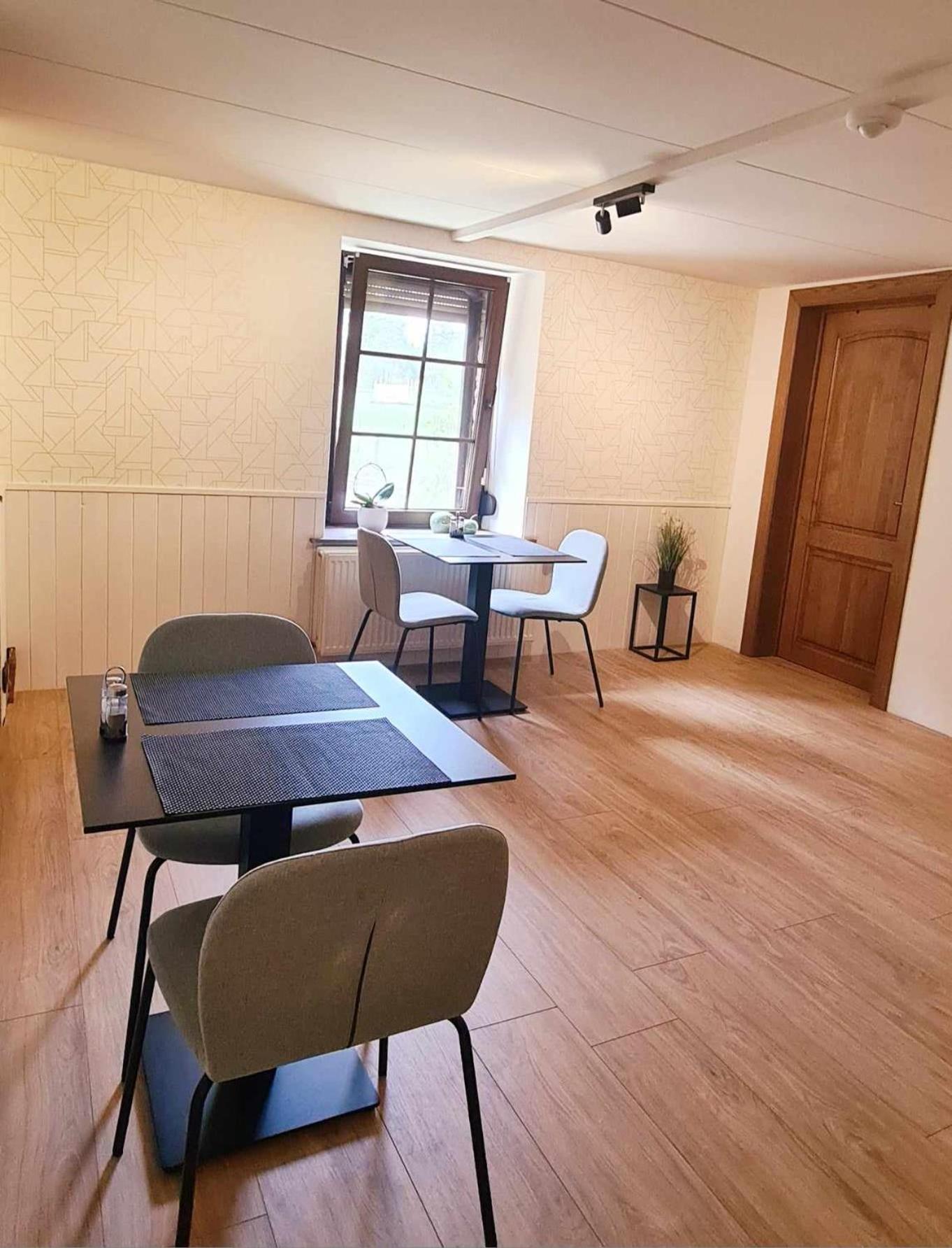 Ferme La Joye Bed and Breakfast Houffalize Exteriör bild